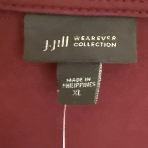 J Jill Bordeaux Pleated Bell Sleeve Top Womens Sz XL V Neck Flowing Dramatic NEW - Picture 6 of 15